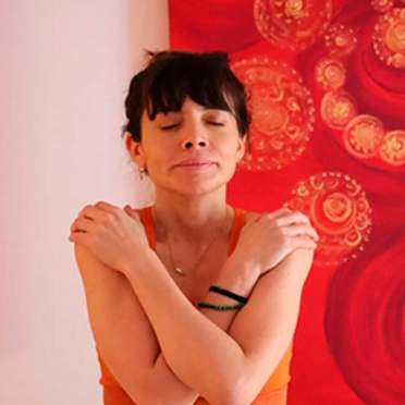 Alejandra Saldaña, profesora de Yoga Oncológico en Madrid