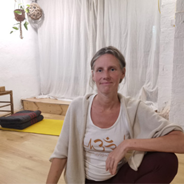 Sabine Rosch, profesora de Yoga Oncológico en el Vallès (Catalunya)