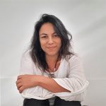 Alejandra Gonzalez, profesora de Yoga Oncológico en Curacaví, Chile.