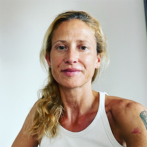 Anna Muñoz, profesora de Yoga Oncológico en Benicassim y Castellón de la Plana, España.