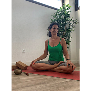 Rocío Carballal Leal , profesora de Yoga Oncológico en Madrid, España