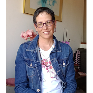 Juana María Cardozo, profesora de Yoga Oncológico en Bogotá, Colombia
