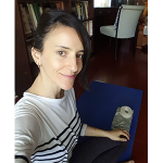Julieta Gagliardi, profesora de Yoga Oncológico en Buenos Aires, Argentina