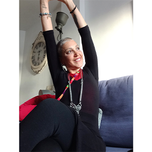 Laura Larossi, profesora de Yoga Oncológico en Málaga, España