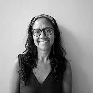 Danniela-Uribe-Profesora-de-Yoga-Oncologico