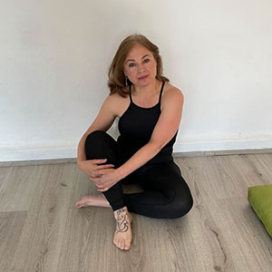 Gabriela-Elena-Morales-Estrada-Profesora-de-Yoga-Oncologico