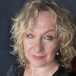 Maria-Jesus-Choví-Navarro-Profesora-de-Yoga-Oncologico